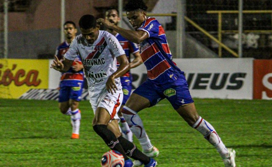 CEARENSE: Fortaleza e Ferroviário empatam Clássico das Cores e seguem invictos