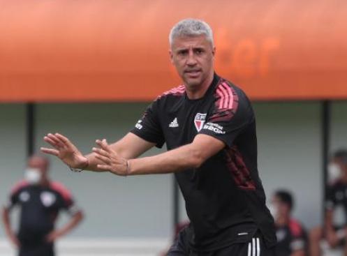 Com pé no freio, São Paulo roda elenco contra o Mirassol de olho em nova maratona