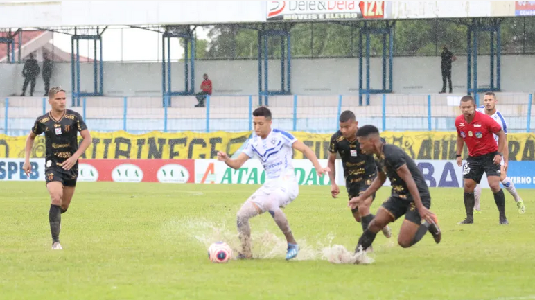 PARAENSE: Em jogo truncado, Castanhal e Paysandu não saem do zero