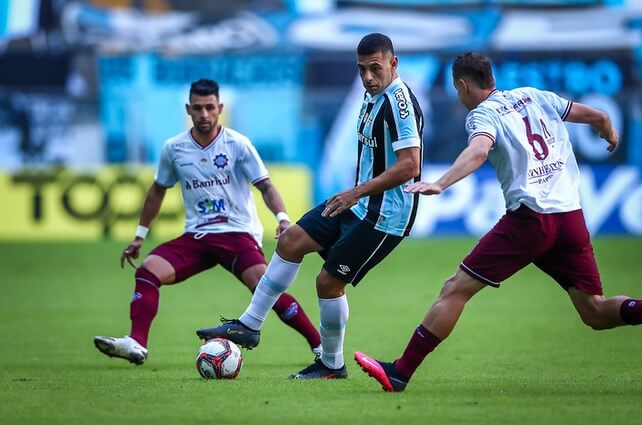 GAÚCHO: Grêmio volta a vencer o Caxias e confirma Gre-Nal na final