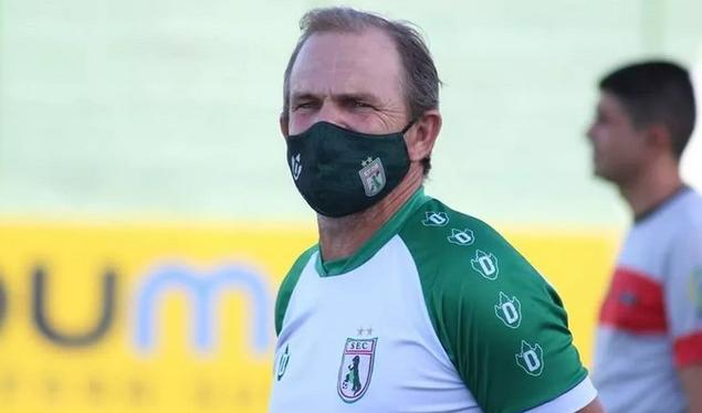 Paraibano: Técnico vence clássico, mas entrega o cargo sem explicação