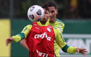 Palmeiras treina e Abel esboça time titular com força máxima na Libertadores