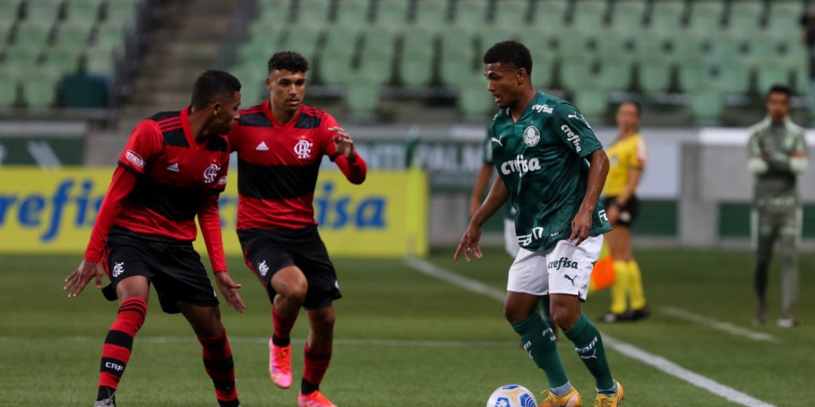 BRASILEIRO SUB-17: Flamengo estreia com vitória diante do Palmeiras