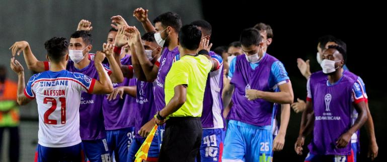Bahia briga pela liderança