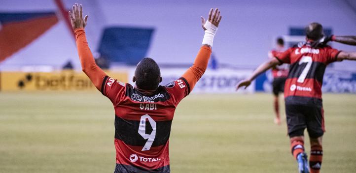 Gabigol segue brilhando com o Flamengo