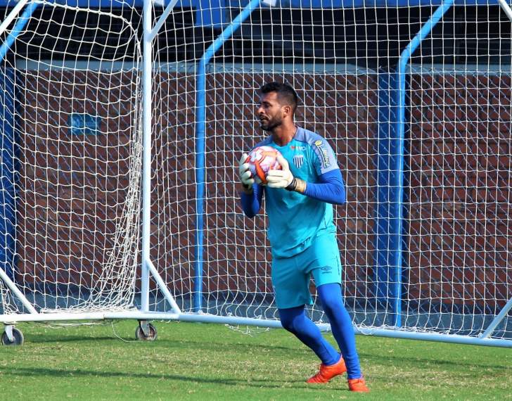 Catarinense: Goleiro do Avaí comemora mais tempo para preparação para semi: ‘Vai ajudar’