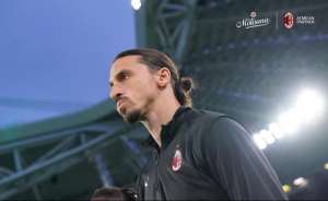 Ibrahimovic vira desfalque na reta final do Italiano e preocupa Milan