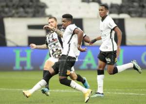 Corinthians 4 x 1 Inter de Limeira - Zagueiros brilham e colocam Timão na semi