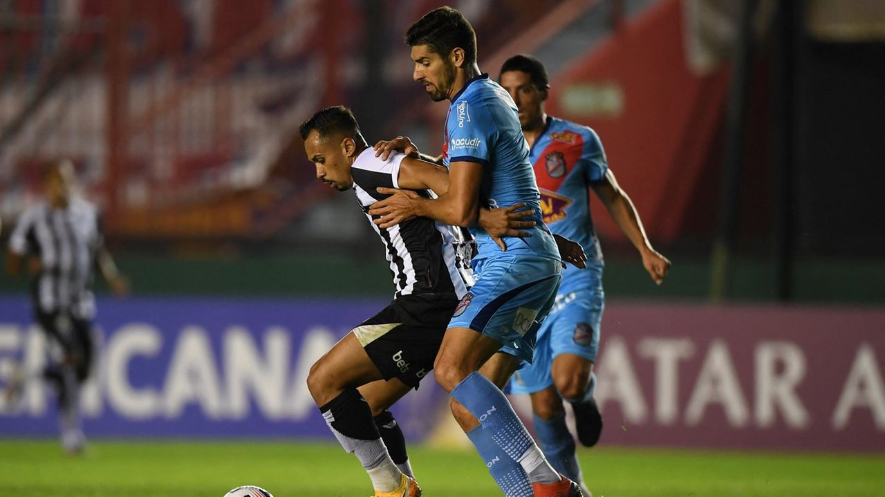 Ceará x Arsenal Sarandí-ARG – Vozão quer esquecer vice para avançar na Sula