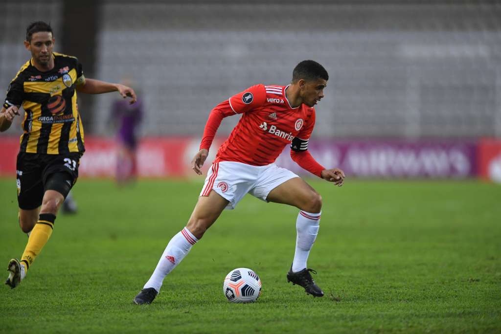 Libertadores: Técnico lamenta que desgaste físico com maratona tem atrapalhado Inter