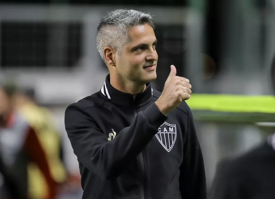 Clube da Série B deve acertar com técnico ex-Atlético-MG