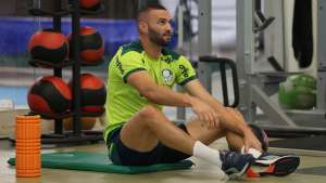 Após vitória no Equador, Palmeiras passa por testes de covid-19 e treina no CT