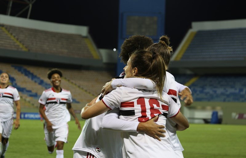 BRASILEIRO FEMININO: São Paulo vence Botafogo e assume terceira posição