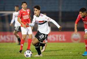 Rentistas-URU 1 x 1 São Paulo - Classificação tricolor é adiada