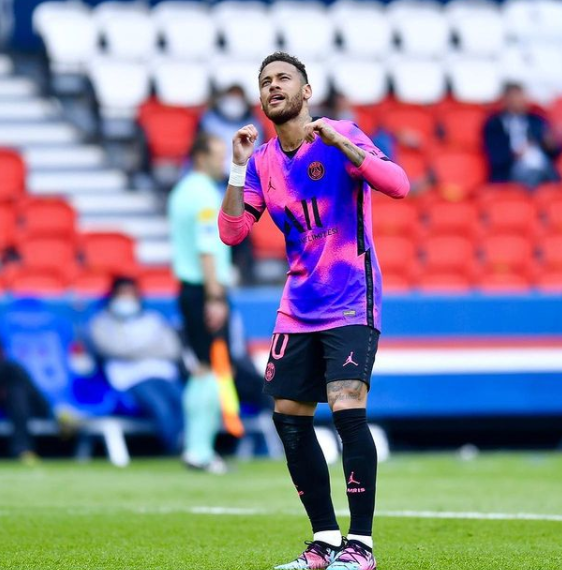 Com risco de perder a final da Copa da França, Neymar se diz perseguido: ‘Pessoal’