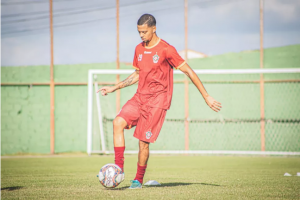 Time da Série D anuncia atacante da elite do GO e homem de confiança de técnico