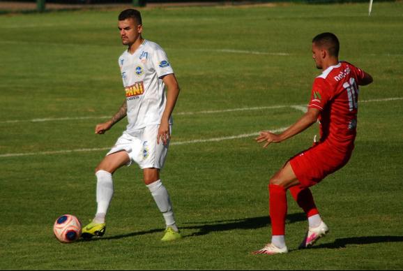 Paulista A3: Zagueiro valoriza bom momento do São José no estadual