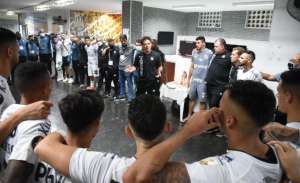 Diniz diz que é desumano jogar na altitude e espera por dupla titular