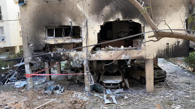 Chocante! Apartamento de jogador brasileiro é atingido por míssil em Israel