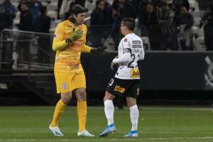 Ídolo testa positivo para Covid-19 pela segunda vez e desfalca Corinthians nas finais