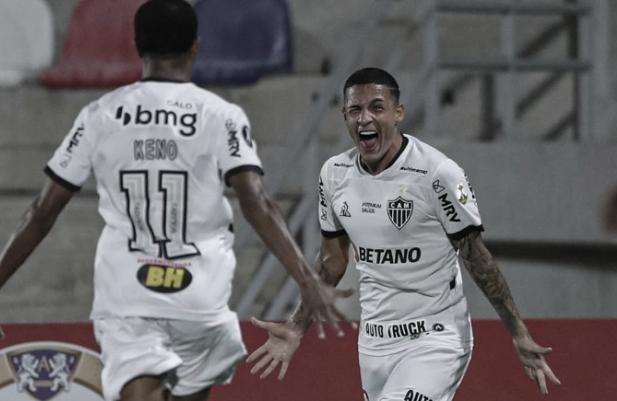 Galo garante classificação na Colômbia
