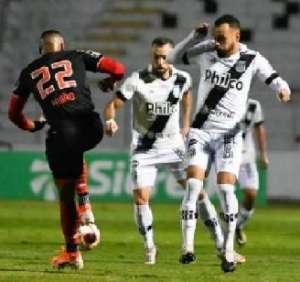 Pelos menos em cobranças de pênaltis o time da Ponte Preta é bem treinado