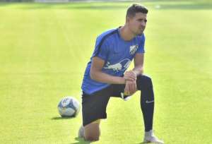 Santos negocia com volante Ricardo Ryller, do RB Bragantino