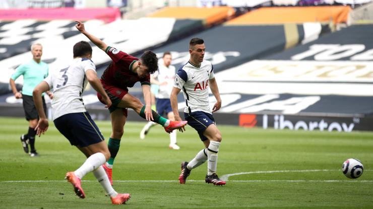 INGLÊS: Tottenham bate Wolverhampton e volta a sonhar com a Liga Europa