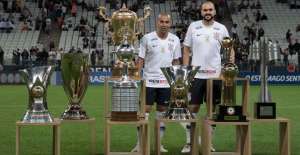 Após queda de Mancini, ídolo comandará o Corinthians interinamente