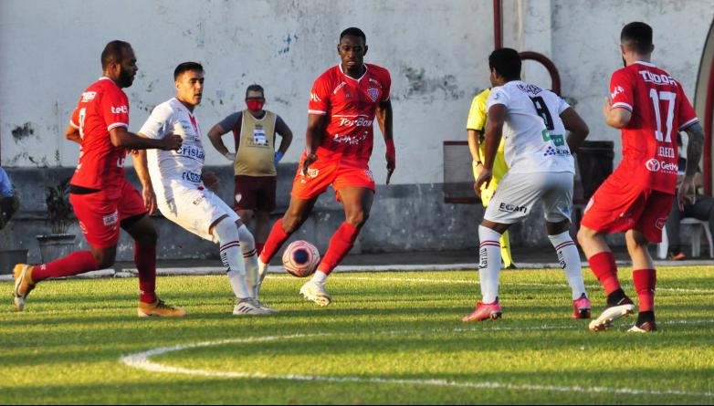 Noroeste 0 x 1 Linense – Elefante conquista grande vitória e embola briga pelo topo
