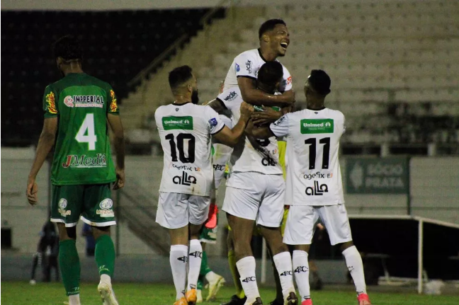 Comercial 5 x 0 Rio Preto – Leão goleia Jacaré e vence a primeira em casa em 2021