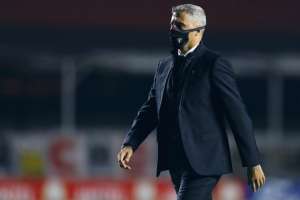 Após 'acidente de percurso', Crespo mantém confiança no São Paulo