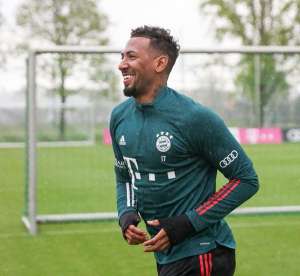 Boateng mostra orgulho por história no Bayern antes de jogo do adeus em Munique