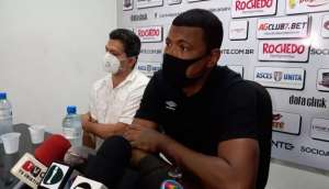 Inspirado em Telê Santana, Júnior Baiano quer acesso com time da Série D