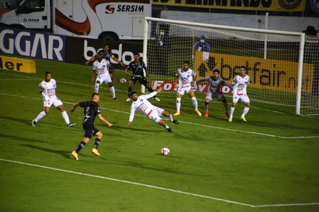 Ponte Preta 0 x 0 Operário – Imune a protestos e resistente a vitórias!