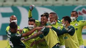 Palmeiras 3 x 2 Bahia - Em jogo com duas viradas, Verdão se aproxima dos líderes