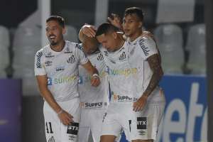 Santos 2 x 0 Atlético-MG - Peixe bate 'favorito' e começa a engrenar no Brasileirão