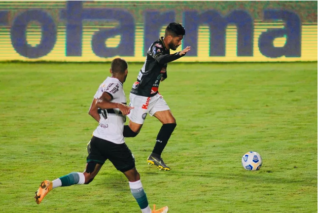 Bahia tem negociações avançadas com lateral-esquerdo titular na Série B