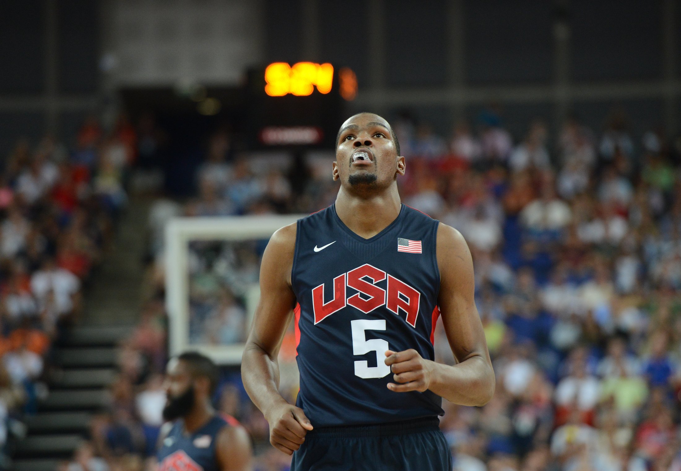 Sem LeBron James, Kevin Durant é destaque do time dos EUA nos Jogos de Tóquio
