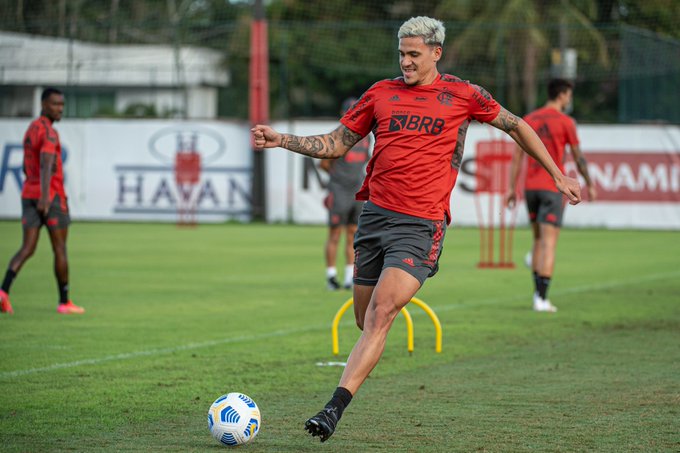 Flamengo vai ao STJD para ter o atacante Pedro durante a Olimpíada de Tóquio