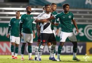 Goiás 1 x 0 Vasco - Com a menos, Cruzmaltino é derrotado e não consolida reação