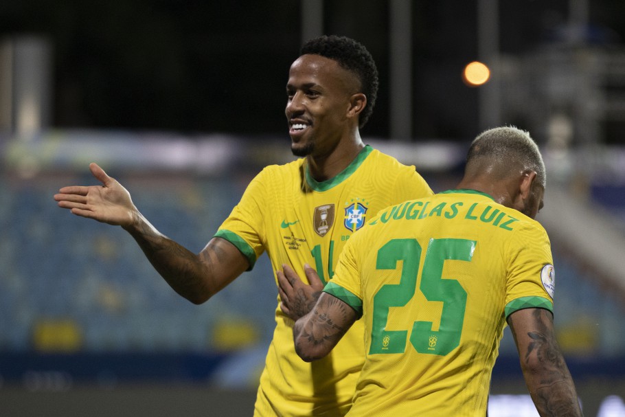 Copa América: Seleção brasileira se despede de Goiânia com treinamento no estádio da Serrinha