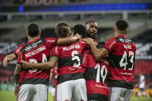 Copa do Brasil: Sem sofrer gols há cinco jogos, Diego elogia a melhora da marcação do Flamengo