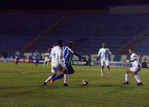 Londrina 1 x 3 Avaí - Leão vence a 2ª seguida e respira contra a degola na Série B