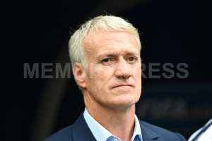 Campeão mundial, técnico proíbe sexo durante a Eurocopa: 