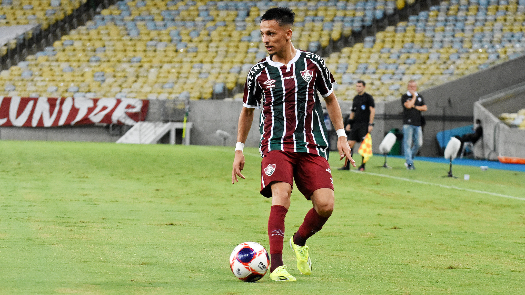 Gabriel Teixeira admite ‘infelicidade’ em lance que causou derrota do Fluminense