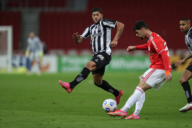 Atlético-MG venceu com assistência de Hulk