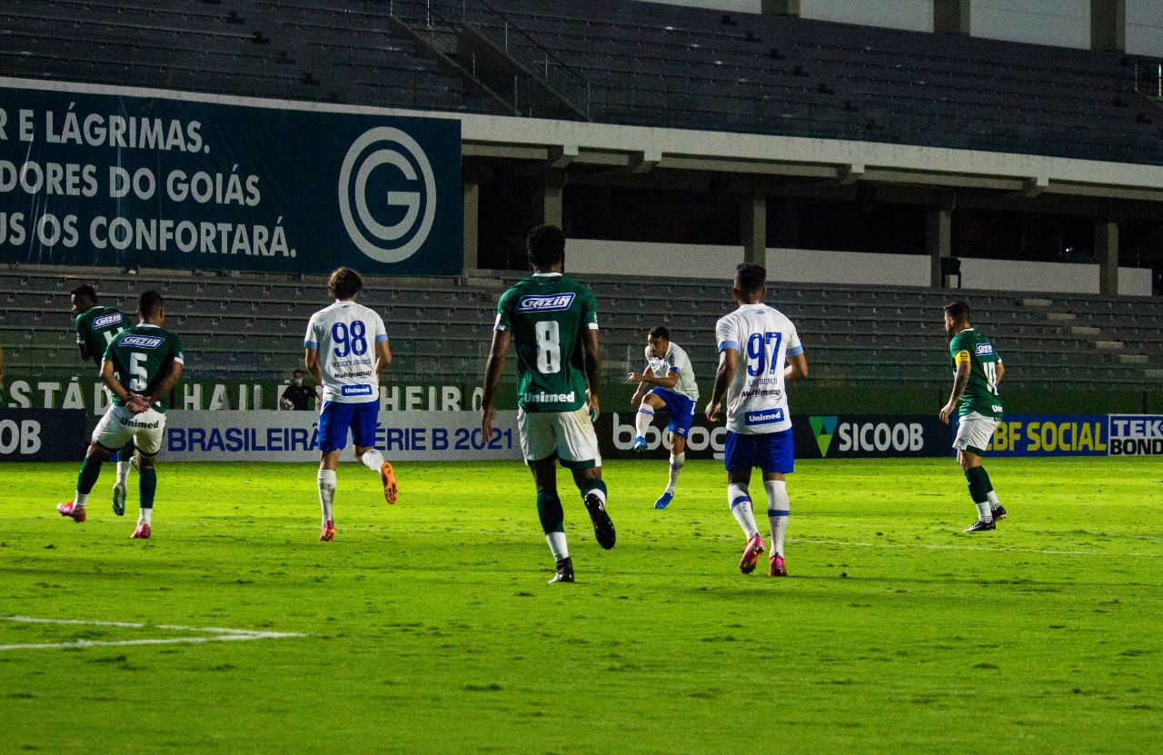 Goiás 3 x 0 Avaí – Esmeraldino assume a vice-liderança provisória da Série B