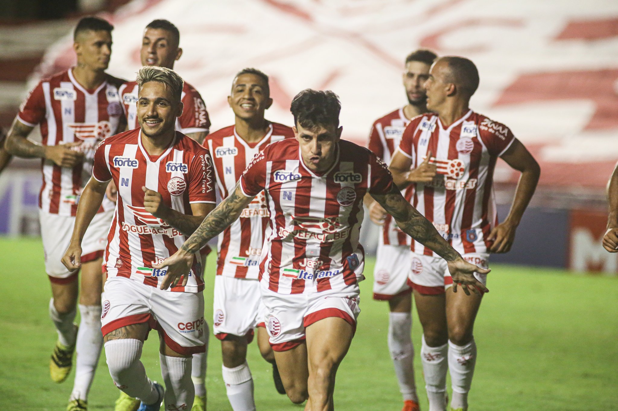 SÉRIE B: Náutico segue 100% e isolado na liderança; CSA vence a primeira e sai do Z4