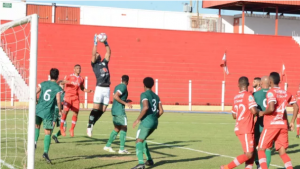 União Rondonópolis-MT 2 x 1 Gama-DF - Touro vence a primeira na Série D e entra na briga pela ponta